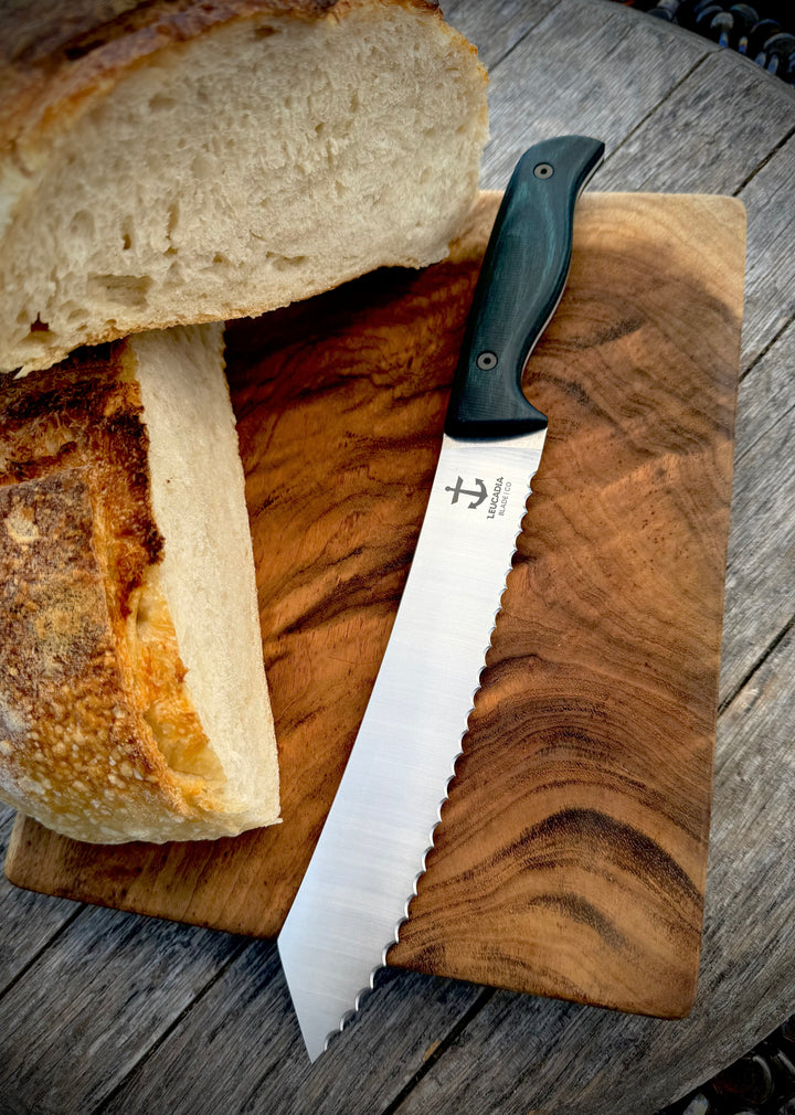 The Serrated 8
