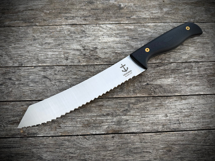 The Serrated 8